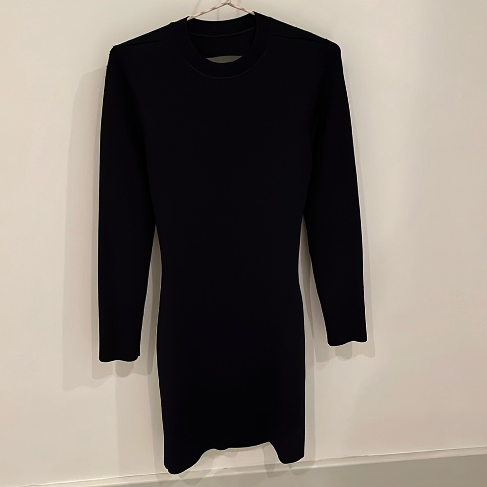 Alice + Olivia reversible black stretch longsleeve crew neck dress knee length L